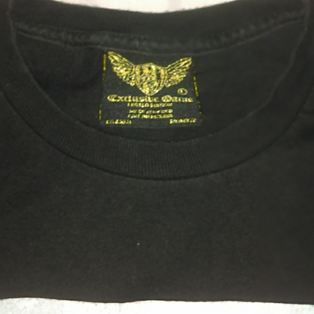 Exclusive Game tee - Picture 3 of 3
